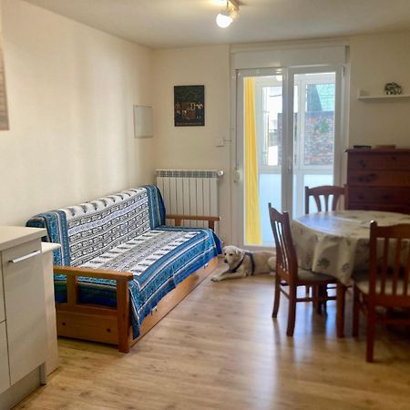 Apartamento San Gregorio Pamplona Luaran gambar